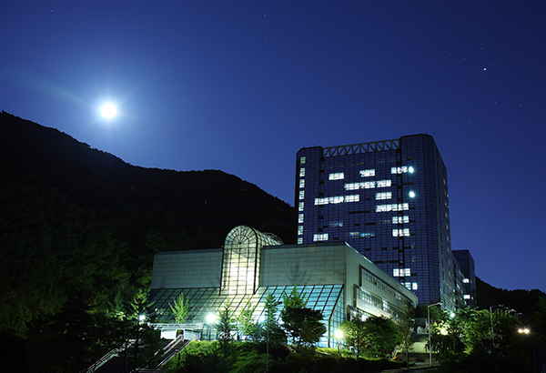 Seoul-National-University-2.jpg